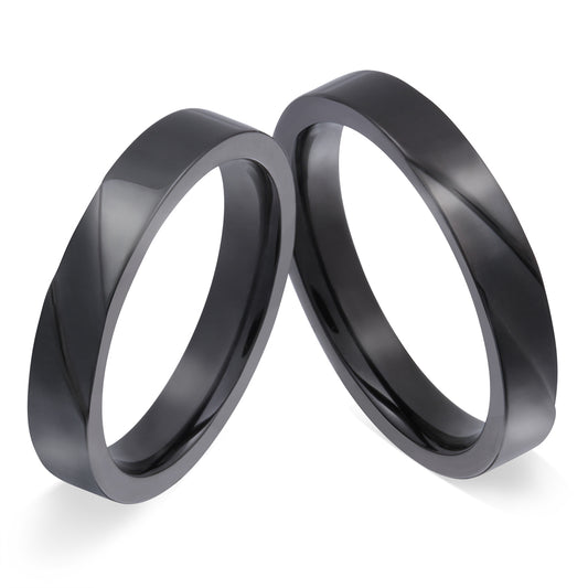 Darkly Ring mit Lasergravur