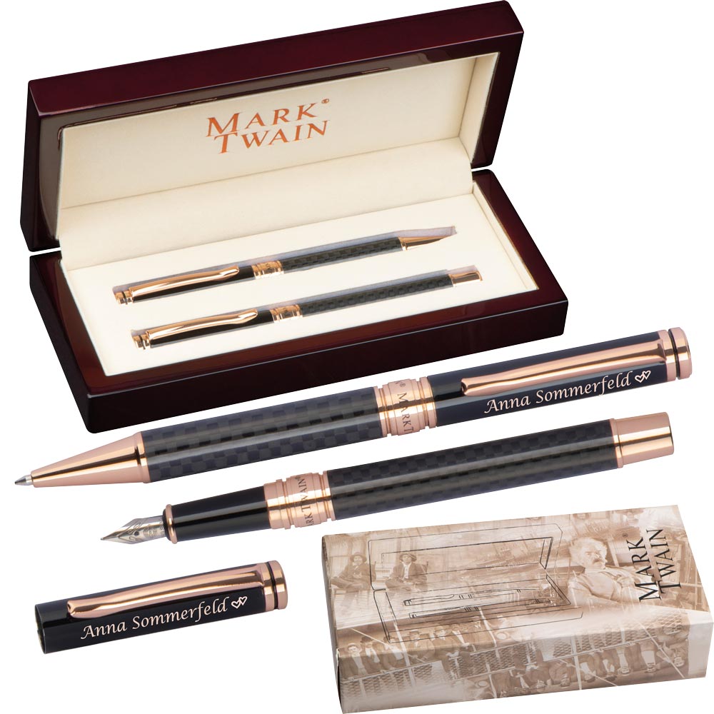 Mark Twain Schreibset in einem Holzetui mi Gravur | Drehkugelschreiber und Füllfederhalter mit Wunschgravur | Carbonoptik |  edlen, hochwertigen Holzbox | Symbole Gravur