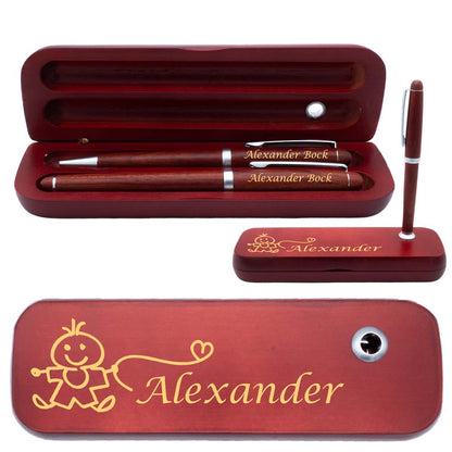 Holz Schreibset mit Box | Box, Kugelschreiber und Füllfederhalter mit Wunschgravur | Holzbox mit Kugelschreiberständer | blau schreibend