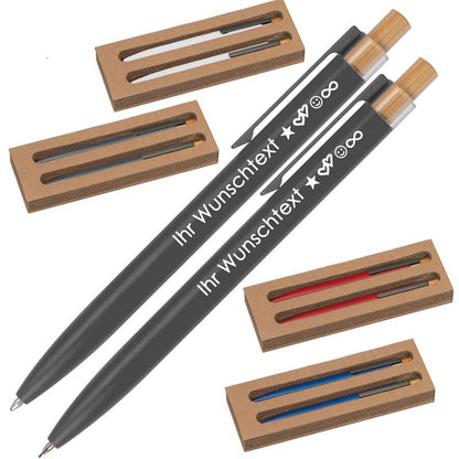 Schreibset mit Wunschgravur | Kugelschreiber und Druckbleistift | Bambusdrücker | recyceltes Aluminium | Blau schreibend  Schriftarten | Werbekugelschreiber Gravur